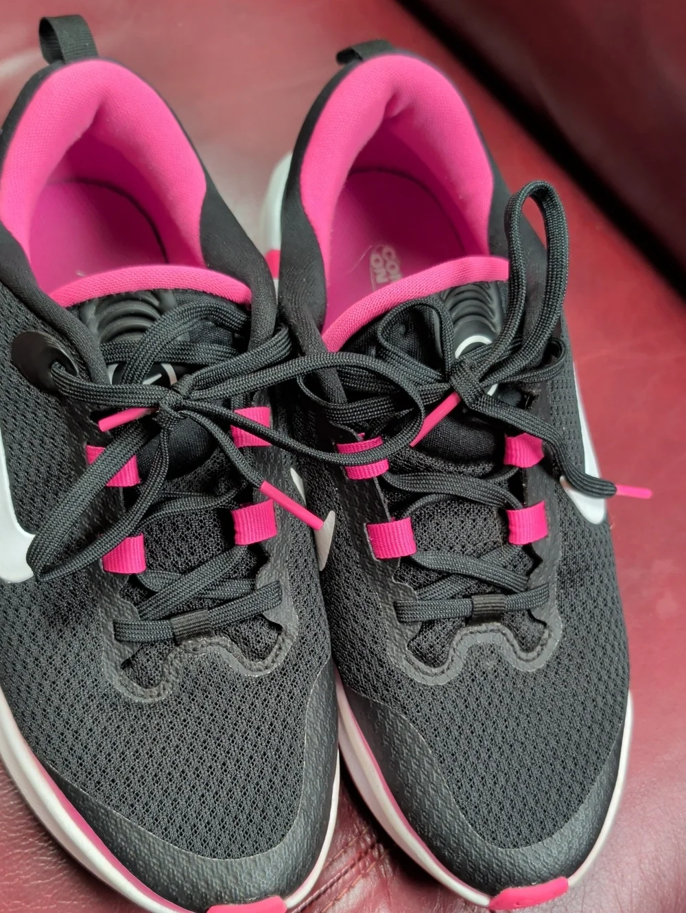 Nike Infinity Flow Comfront Athletic Shoes Girl's Size 5.5